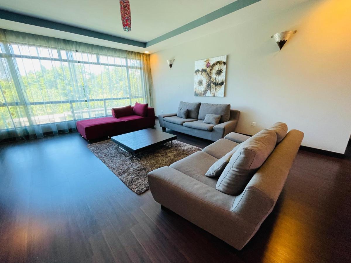 Aa Residen Luxury Condo Homestay 18Mins Walk Tanjung Aru Beach & Golf Course, Not Beach Side Resort Кота-Кинабалу Экстерьер фото