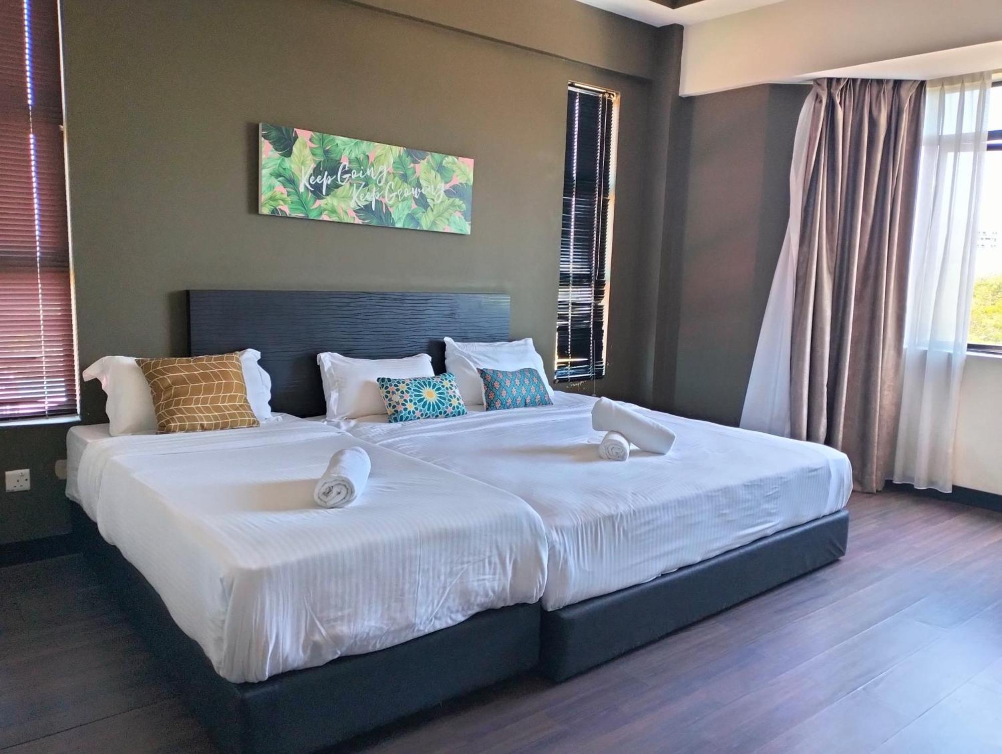Aa Residen Luxury Condo Homestay 18Mins Walk Tanjung Aru Beach & Golf Course, Not Beach Side Resort Кота-Кинабалу Экстерьер фото